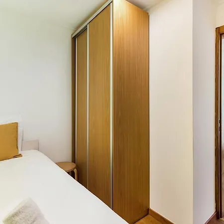 Casinha Do Elevador Ferienhaus Nazaré