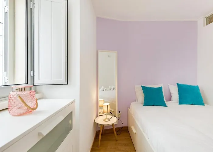 Casinha Do Elevador Semesterbostad Nazaré